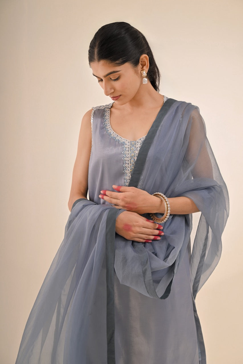 Mehra Suit Set