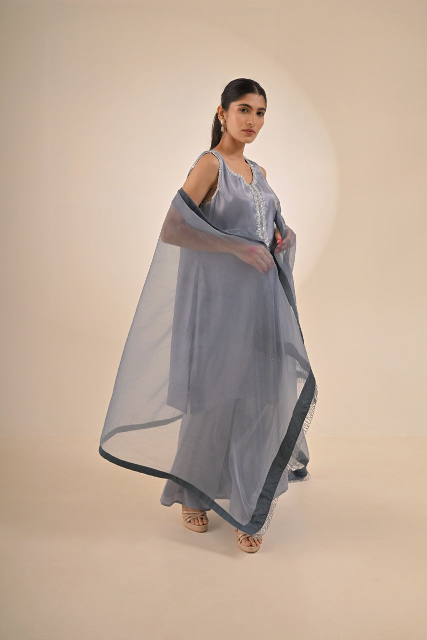 Mehra Suit Set