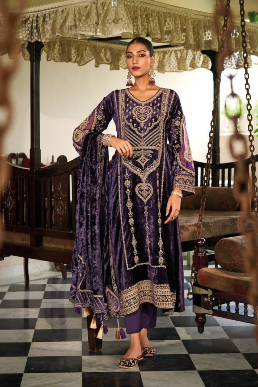 Samaira Suit Set